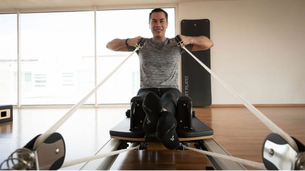 Reformer-en-el-estudio-rgs-fitness